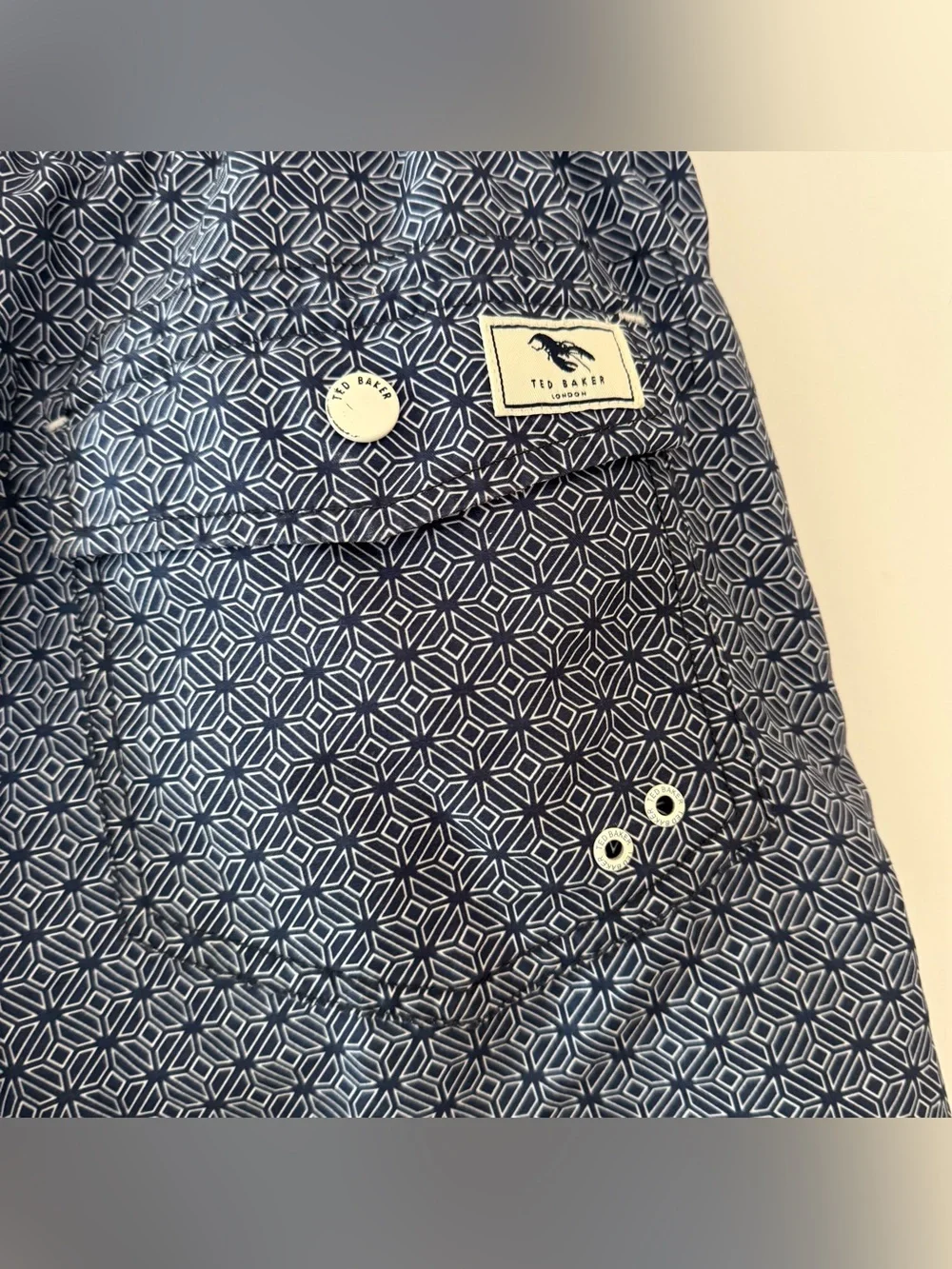 Ted Baker Men's Navy Geometric Swim Trunk lobster size 3 medium
